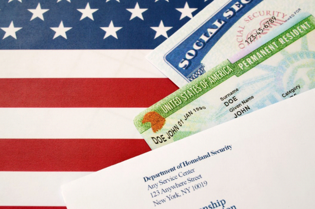 Dokumente (EAD und Green Card) in den USA zu arbeiten
